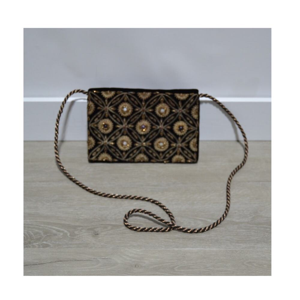 Zardozi Embroidered & Beaded Floral Design Black Velvet Purse